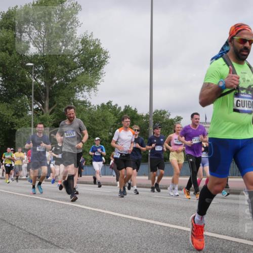 29.06.2025 - hella hamburg halbmarathon Luisa Fischer http://msf.ph/oto/8442316 29.06.2025 10:23:50 Kennedybrücke 9005, 16135, 6951, 1695, 1415, 5181, 9011, 011, 9, 18423, 14, 97, 1011, 2053, 2834, 3842, 4154, 4166, 4288, 4754, 4869, 5181, 5811, 5812, 6608, 6844, 6951, 8940, 9005, 9011, 9236, 10039 meine-sportfotos.de
