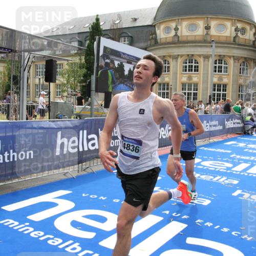 29.06.2025 - hella hamburg halbmarathon Michael Strokosch http://msf.ph/oto/8442670 29.06.2025 10:25:00 Ziel 2483, 10867, 14836, 16361, 17752 meine-sportfotos.de
