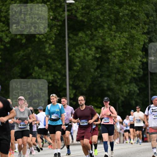 29.06.2025 - hella hamburg halbmarathon Dr. Thomas Lammeyer http://msf.ph/oto/8442788 29.06.2025 10:57:26 Kennedybrücke 2420, 2983, 4595, 6135, 6604, 7032, 7039, 7511, 7690, 7871, 9368, 10080, 10417, 10490, 10568, 10879, 10981, 11268 meine-sportfotos.de