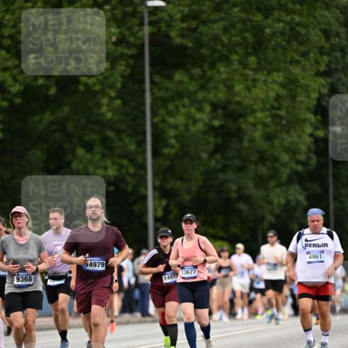29.06.2025 - hella hamburg halbmarathon Dr. Thomas Lammeyer http://msf.ph/oto/8442893 29.06.2025 10:57:28 Kennedybrücke 2291, 2420, 2983, 4595, 6135, 6604, 7032, 7039, 7511, 7690, 9368, 10080, 10417, 10490, 10568, 10879, 10981, 11268 meine-sportfotos.de