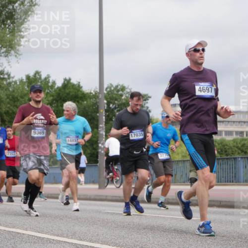 29.06.2025 - hella hamburg halbmarathon Luisa Fischer http://msf.ph/oto/8443044 29.06.2025 10:24:49 Kennedybrücke 6475, 117, 2353, 9369, 18851, 17035, 3770, 4697, 13093, 1072, 1191, 1250, 1401, 2315, 2353, 2815, 3606, 3770, 4697, 5122, 5493, 5759, 6086, 7075, 8286, 9369, 9499, 9532, 10019, 10125, 10374 meine-sportfotos.de