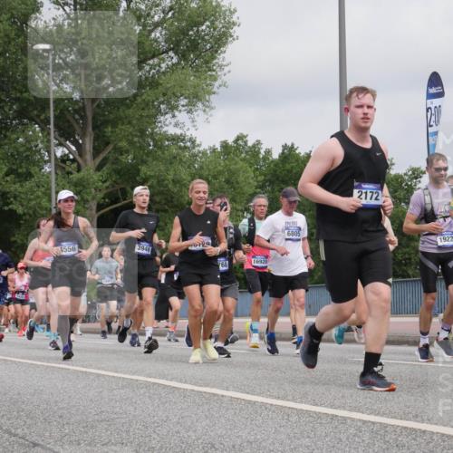 29.06.2025 - hella hamburg halbmarathon Luisa Fischer http://msf.ph/oto/8443533 29.06.2025 10:25:26 Kennedybrücke 6977, 556, 3946, 7794, 6729, 768, 16920, 6805, 12, 00, 2172, 19220, 19154, 1294, 1419, 1598, 2063, 2172, 3108, 3172, 3458, 3735, 3768, 3946, 4113, 4114, 4556, 5079, 6030, 6303, 6805, 6849, 6977, 7097, 7162, 7794, 9204, 9516, 9807, 10241, 10663, 10710 meine-sportfotos.de