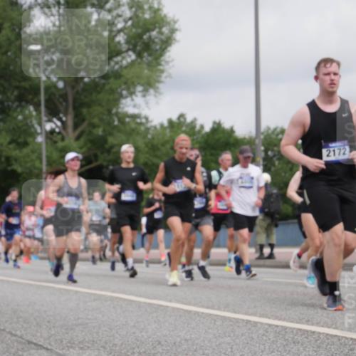 29.06.2025 - hella hamburg halbmarathon Luisa Fischer http://msf.ph/oto/8443538 29.06.2025 10:25:26 Kennedybrücke 2172, 1294, 1419, 1598, 2063, 2172, 3108, 3172, 3458, 3735, 3768, 3946, 4113, 4114, 4556, 5079, 6030, 6303, 6805, 6849, 6977, 7097, 7162, 7794, 9204, 9516, 9807, 10241, 10663, 10710 meine-sportfotos.de