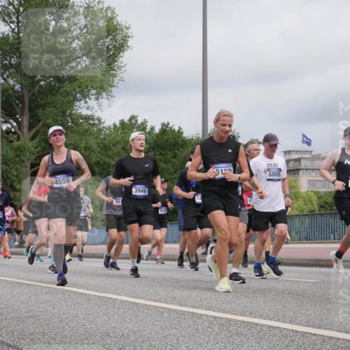 29.06.2025 - hella hamburg halbmarathon Luisa Fischer http://msf.ph/oto/8443548 29.06.2025 10:25:27 Kennedybrücke 6977, 7794, 4556, 951, 3946, 14, 9204, 6805, 140791, 1293, 1419, 1598, 2172, 3108, 3172, 3458, 3735, 3768, 3946, 4113, 4114, 4556, 4829, 5079, 6030, 6303, 6805, 6849, 6977, 7097, 7162, 7794, 9204, 9516, 9807, 10241, 10663, 10710 meine-sportfotos.de