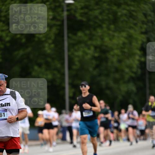 29.06.2025 - hella hamburg halbmarathon Dr. Thomas Lammeyer http://msf.ph/oto/8443775 29.06.2025 10:57:37 Kennedybrücke 1753, 2291, 4595, 6041, 6044, 7039, 7690, 7890, 8414, 8515, 9368, 9545, 10490, 10879, 10981, 11268 meine-sportfotos.de