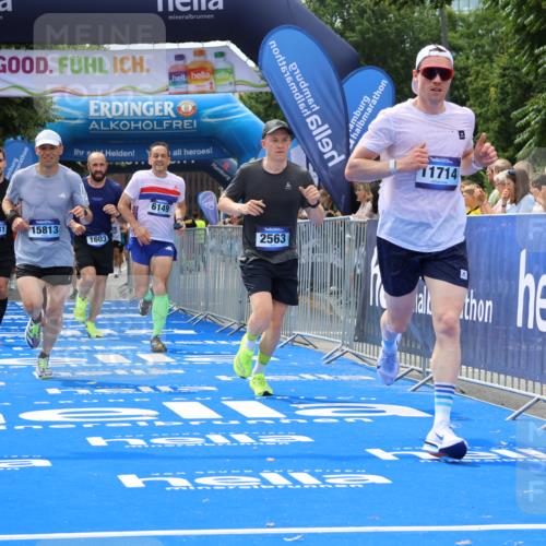29.06.2025 - hella hamburg halbmarathon Strokosch-Dieckow http://msf.ph/oto/8444099 29.06.2025 10:39:51 Ziel 1603, 1975, 2525, 2563, 2573, 3626, 4766, 5375, 6149, 7981, 8467, 8574, 11714, 14204, 15421, 15744, 15813, 18013 meine-sportfotos.de