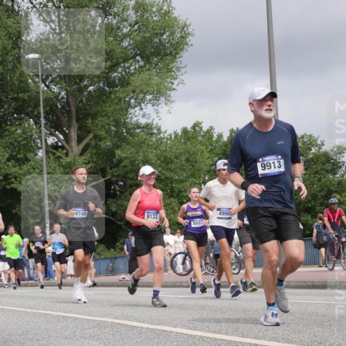 29.06.2025 - hella hamburg halbmarathon Luisa Fischer http://msf.ph/oto/8444533 29.06.2025 10:26:32 Kennedybrücke 12190, 14512, 8745, 9133, 4990, 8689, 9913, 1187, 1362, 2925, 3013, 3029, 4728, 5343, 8687, 8688, 9133, 9913 meine-sportfotos.de