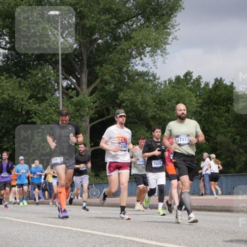 29.06.2025 - hella hamburg halbmarathon Luisa Fischer http://msf.ph/oto/8444899 29.06.2025 10:26:55 Kennedybrücke 7021, 18070, 15709, 3285, 11879, 0049, 2019, 4265, 18089, 7029, 17013, 14924, 163, 1003, 1048, 2125, 3457, 4464, 5406, 7021, 7029, 7820, 8181, 8716, 9877, 10649 meine-sportfotos.de