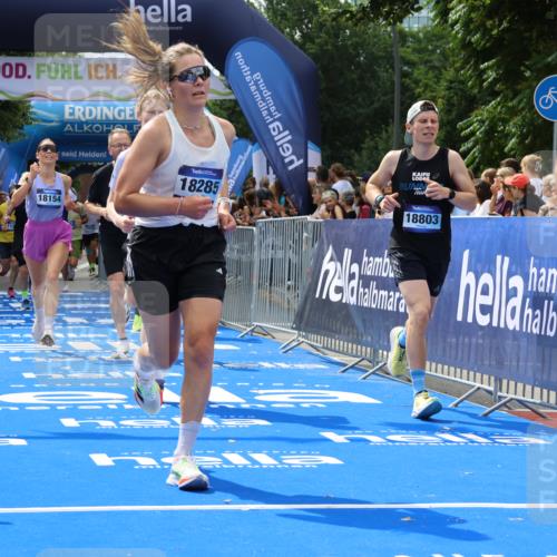 29.06.2025 - hella hamburg halbmarathon Strokosch-Dieckow http://msf.ph/oto/8445182 29.06.2025 10:39:34 Ziel 1343, 1358, 4398, 4888, 7152, 7154, 9116, 9265, 11284, 11806, 14077, 15094, 15336, 15828, 15965, 16761, 17215, 17360, 17425, 18154, 18285, 18803 meine-sportfotos.de