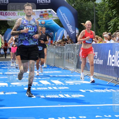 29.06.2025 - hella hamburg halbmarathon Strokosch-Dieckow http://msf.ph/oto/8445581 29.06.2025 10:39:30 Ziel 1343, 2546, 2972, 6152, 7152, 7154, 8346, 9116, 9265, 11284, 11806, 12335, 12372, 14077, 15013, 15094, 15336, 15828, 15965, 17215, 17360, 18154, 18285, 18803 meine-sportfotos.de