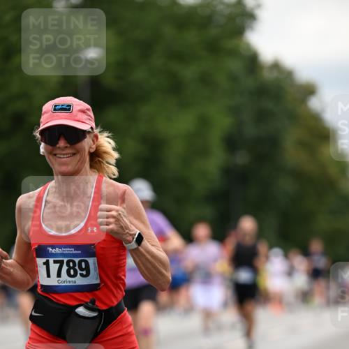 29.06.2025 - hella hamburg halbmarathon Dr. Thomas Lammeyer http://msf.ph/oto/8445618 29.06.2025 10:58:16 Kennedybrücke 1017, 1744, 1789, 1900, 1984, 2079, 2146, 2372, 2528, 2701, 2761, 3187, 3226, 4591, 4626, 4685, 4801, 5514, 5804, 5817, 5857, 5993, 6273, 7068, 7614, 7876, 8189, 8924, 9138, 9531, 9771, 10175, 10207, 11390 meine-sportfotos.de