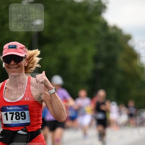 29.06.2025 - hella hamburg halbmarathon Dr. Thomas Lammeyer http://msf.ph/oto/8445640 29.06.2025 10:58:16 Kennedybrücke 1017, 1744, 1789, 1900, 1984, 2079, 2146, 2372, 2528, 2701, 2761, 3187, 3226, 4591, 4626, 4685, 4801, 5514, 5804, 5817, 5857, 5993, 6273, 7068, 7614, 7876, 8189, 8924, 9138, 9531, 9771, 10175, 10207, 11390 meine-sportfotos.de
