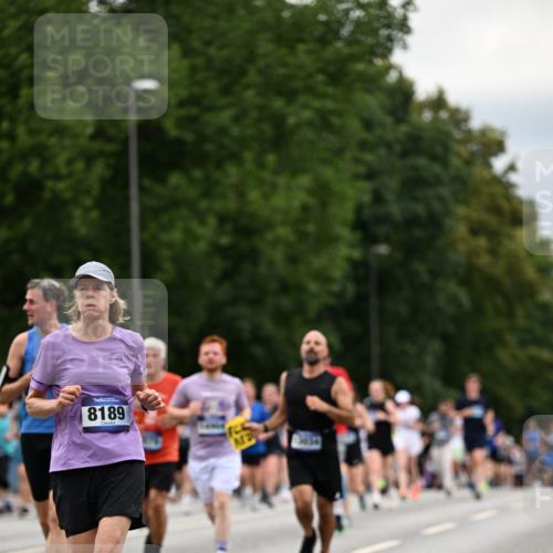 29.06.2025 - hella hamburg halbmarathon Dr. Thomas Lammeyer http://msf.ph/oto/8445766 29.06.2025 10:58:18 Kennedybrücke 1017, 1744, 1789, 1900, 1984, 2079, 2146, 2372, 2528, 2701, 2761, 3187, 4323, 4626, 4685, 4801, 5514, 5804, 5817, 5857, 5993, 6273, 6468, 7068, 7614, 7876, 8189, 8924, 9138, 9503, 9531, 9771, 10175, 10207, 11390 meine-sportfotos.de