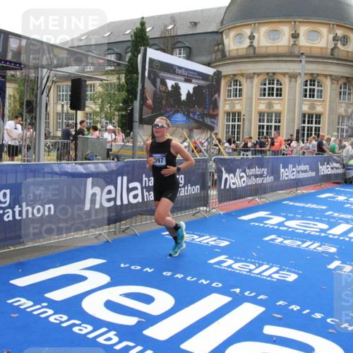 29.06.2025 - hella hamburg halbmarathon Michael Strokosch http://msf.ph/oto/8445780 29.06.2025 10:27:19 Ziel 9097, 15136, 15583, 18037, 18124 meine-sportfotos.de