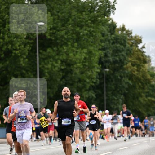 29.06.2025 - hella hamburg halbmarathon Dr. Thomas Lammeyer http://msf.ph/oto/8445913 29.06.2025 10:58:19 Kennedybrücke 1017, 1744, 1789, 1900, 1984, 2079, 2146, 2372, 2528, 2701, 2761, 3187, 3249, 4323, 4626, 4685, 4801, 5514, 5804, 5817, 5857, 5993, 6273, 6468, 7614, 7876, 8189, 8924, 9138, 9503, 9531, 9771, 10175, 10207, 11390 meine-sportfotos.de
