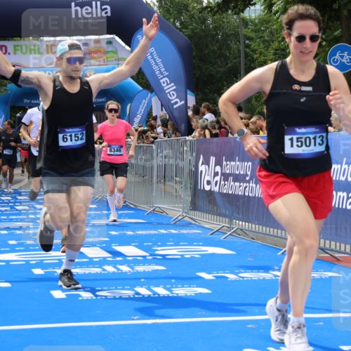 29.06.2025 - hella hamburg halbmarathon Strokosch-Dieckow http://msf.ph/oto/8445938 29.06.2025 10:39:25 Ziel 1343, 2546, 2972, 6037, 6152, 7152, 7154, 8346, 9116, 9265, 12335, 12372, 14359, 15013, 15336, 15866, 15965 meine-sportfotos.de