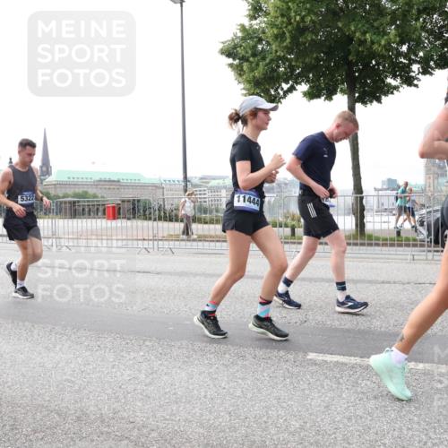 29.06.2025 - hella hamburg halbmarathon Lena Gebhardt http://msf.ph/oto/8445939 29.06.2025 10:30:02 Lombardsbrücke 10162, 11444, 5322, 12, 1063, 1097, 1547, 1694, 2302, 2699, 2901, 3443, 3524, 3573, 3613, 4395, 4580, 5063, 5322, 5350, 6598, 6616, 6626, 7517, 7832, 8388, 8792, 8941, 9095, 9937, 10162, 10996, 11269, 11376, 11444, 11634, 12216, 12227, 12305, 12349, 12350, 12504, 12537, 12710, 13031, 13418, 13810, 14304, 15266, 16182, 16306, 16601, 16604, 16735, 16769, 17529, 17945, 18046, 18385, 18503, 18671 meine-sportfotos.de