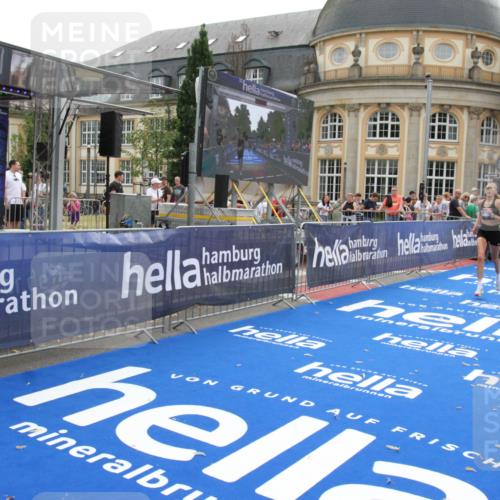 29.06.2025 - hella hamburg halbmarathon Michael Strokosch http://msf.ph/oto/8445982 29.06.2025 10:27:24 Ziel 14019, 15136, 15576, 15583, 18037, 18124 meine-sportfotos.de
