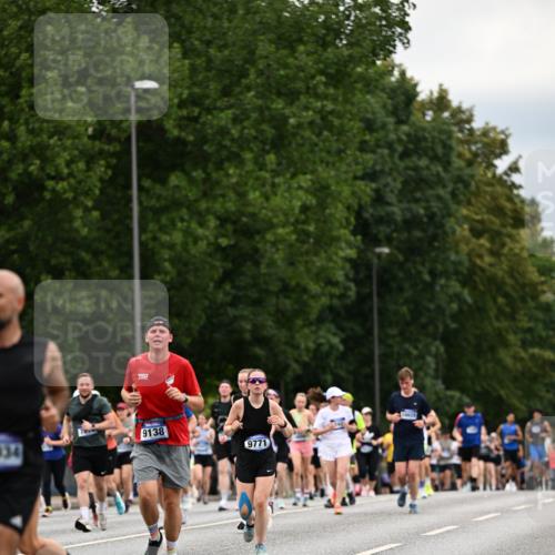 29.06.2025 - hella hamburg halbmarathon Dr. Thomas Lammeyer http://msf.ph/oto/8446041 29.06.2025 10:58:21 Kennedybrücke 1017, 1744, 1789, 1900, 1984, 2079, 2146, 2372, 2701, 2761, 3187, 3249, 4323, 4626, 4685, 4801, 4838, 5514, 5804, 5817, 5857, 5993, 6273, 6468, 7614, 8189, 8924, 9138, 9503, 9531, 9771, 10207, 11390 meine-sportfotos.de