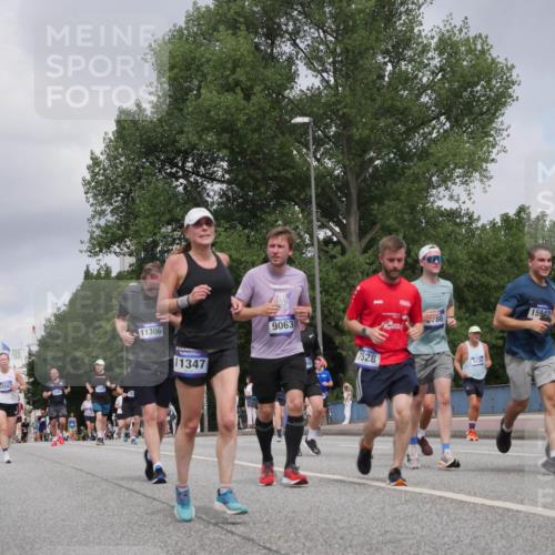 29.06.2025 - hella hamburg halbmarathon Luisa Fischer http://msf.ph/oto/8446097 29.06.2025 10:28:07 Kennedybrücke 7, 6570, 15282, 2260, 5829, 11306, 11347, 786, 9063, 7528, 5138, 15942, 7954, 1395, 2477, 3421, 3786, 4221, 5138, 6524, 6526, 7528, 7975, 8167, 8502, 9063 meine-sportfotos.de
