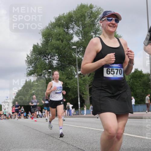 29.06.2025 - hella hamburg halbmarathon Luisa Fischer http://msf.ph/oto/8446185 29.06.2025 10:28:12 Kennedybrücke 15283, 6570, 130, 1395, 2132, 2249, 2280, 2477, 3343, 3786, 4221, 4624, 5138, 5829, 5830, 7528, 8502, 9063 meine-sportfotos.de