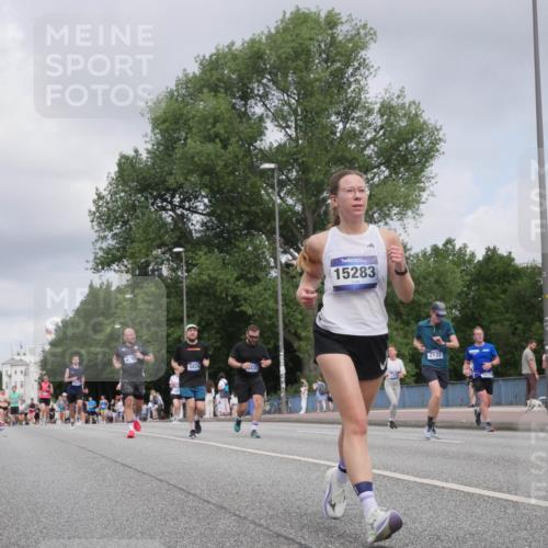 29.06.2025 - hella hamburg halbmarathon Luisa Fischer http://msf.ph/oto/8446204 29.06.2025 10:28:13 Kennedybrücke 2280, 5829, 830, 15283, 2132, 2132, 2249, 2280, 3343, 3786, 4221, 4624, 5138, 5829, 5830, 7528, 9063 meine-sportfotos.de