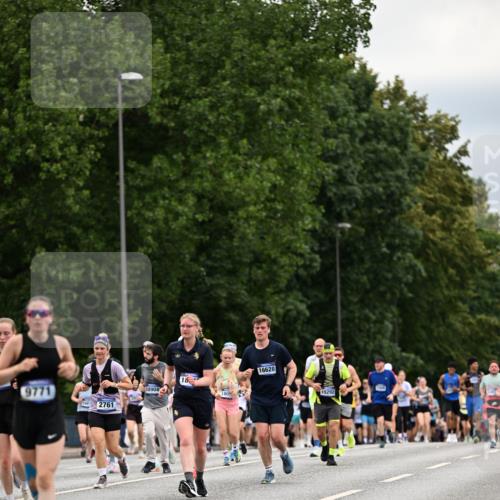 29.06.2025 - hella hamburg halbmarathon Dr. Thomas Lammeyer http://msf.ph/oto/8446372 29.06.2025 10:58:25 Kennedybrücke 1017, 1744, 1789, 1984, 2079, 2146, 2372, 2761, 3187, 3249, 4323, 4626, 4685, 4801, 4838, 5514, 5804, 5817, 5857, 5993, 6273, 6468, 6583, 6987, 7614, 8189, 8924, 9138, 9503, 9531, 9771, 10207, 11390 meine-sportfotos.de
