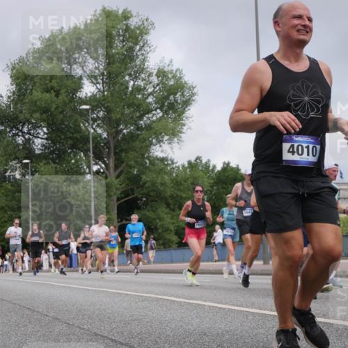 29.06.2025 - hella hamburg halbmarathon Luisa Fischer http://msf.ph/oto/8446437 29.06.2025 10:28:36 Kennedybrücke 6962, 16422, 14649, 1642, 4010, 3113, 3132, 4008, 4010, 4111, 4797, 8083, 8276, 8962, 9927 meine-sportfotos.de