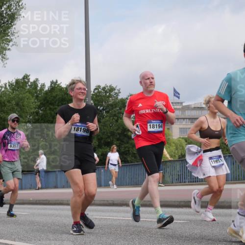 29.06.2025 - hella hamburg halbmarathon Luisa Fischer http://msf.ph/oto/8446759 29.06.2025 10:28:59 Kennedybrücke 119, 8357, 18198, 18194, 11651, 6869, 1093, 1305, 1740, 2278, 3961, 3963, 6869, 8357 meine-sportfotos.de