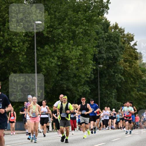29.06.2025 - hella hamburg halbmarathon Dr. Thomas Lammeyer http://msf.ph/oto/8446796 29.06.2025 10:58:29 Kennedybrücke 1017, 1744, 1984, 2079, 2372, 2761, 3187, 3249, 3364, 4323, 4685, 4801, 4838, 5309, 5514, 5804, 5817, 5993, 6468, 6583, 6987, 7614, 8189, 8924, 9138, 9503, 9531, 9771, 10207, 11390 meine-sportfotos.de