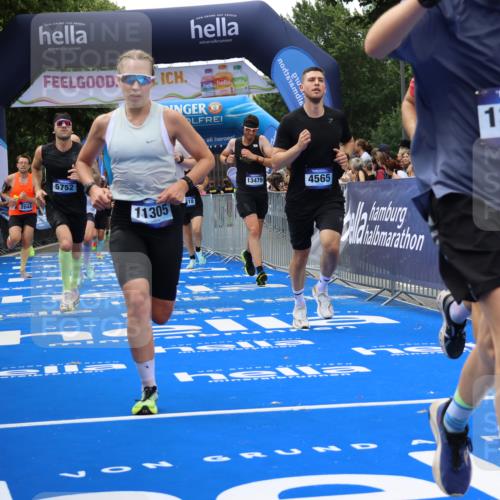 29.06.2025 - hella hamburg halbmarathon Strokosch-Dieckow http://msf.ph/oto/8446808 29.06.2025 10:39:14 Ziel 2044, 3282, 4565, 5752, 6037, 8319, 8925, 11305, 12046, 13479, 13729, 14311, 14359, 15556, 15866, 16656, 17646, 17668, 18149, 18547 meine-sportfotos.de