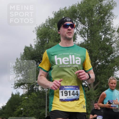 29.06.2025 - hella hamburg halbmarathon Luisa Fischer http://msf.ph/oto/8447284 29.06.2025 10:29:36 Kennedybrücke 19144, 12946, 47, 1479, 1973, 5497, 6637, 9573, 10465 meine-sportfotos.de