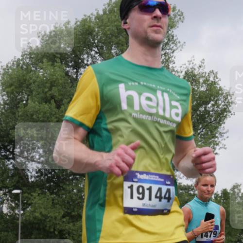29.06.2025 - hella hamburg halbmarathon Luisa Fischer http://msf.ph/oto/8447290 29.06.2025 10:29:36 Kennedybrücke 19144, 1479, 1479, 1973, 5497, 6637, 9573, 10465 meine-sportfotos.de