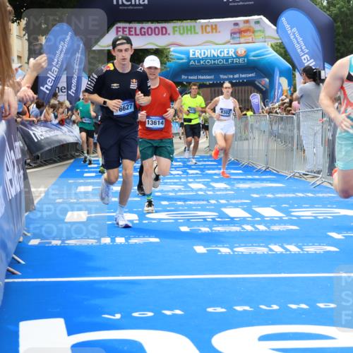 29.06.2025 - hella hamburg halbmarathon Strokosch-Dieckow http://msf.ph/oto/8447299 29.06.2025 10:49:02 Ziel 1381, 1452, 2260, 3213, 3985, 4832, 4847, 4890, 6389, 7297, 8302, 8821, 8889, 9695, 10184, 12534, 13183, 13614, 13688, 16414, 16627, 17173, 17632, 18598, 18842 meine-sportfotos.de