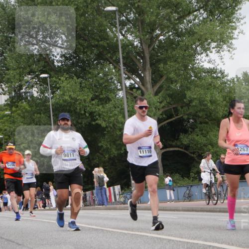 29.06.2025 - hella hamburg halbmarathon Luisa Fischer http://msf.ph/oto/8447543 29.06.2025 10:29:49 Kennedybrücke 830, 5494, 11107, 9811, 11110, 1267, 1300, 3617, 4267, 4268, 4315, 4358, 5494, 6159, 8281, 8306, 8674, 8942, 9811, 10104 meine-sportfotos.de