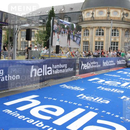 29.06.2025 - hella hamburg halbmarathon Michael Strokosch http://msf.ph/oto/8447715 29.06.2025 10:28:25 Ziel 3075, 12529, 14140, 16711 meine-sportfotos.de
