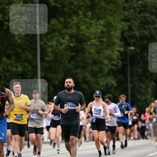 29.06.2025 - hella hamburg halbmarathon Dr. Thomas Lammeyer http://msf.ph/oto/8447821 29.06.2025 10:58:43 Kennedybrücke 1822, 2372, 2600, 2761, 3187, 3249, 3364, 3857, 4039, 4323, 4720, 4838, 5309, 5815, 5856, 5933, 6468, 6583, 6987, 7614, 7670, 7874, 7946, 7986, 9130, 9503, 11354 meine-sportfotos.de