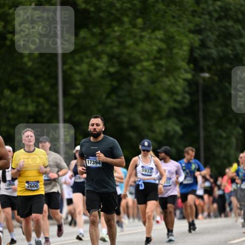 29.06.2025 - hella hamburg halbmarathon Dr. Thomas Lammeyer http://msf.ph/oto/8447854 29.06.2025 10:58:43 Kennedybrücke 1822, 2372, 2600, 2761, 3187, 3249, 3364, 3857, 4039, 4323, 4720, 4838, 5309, 5815, 5856, 5933, 6468, 6583, 6987, 7614, 7670, 7874, 7946, 7986, 9130, 9503, 11354 meine-sportfotos.de