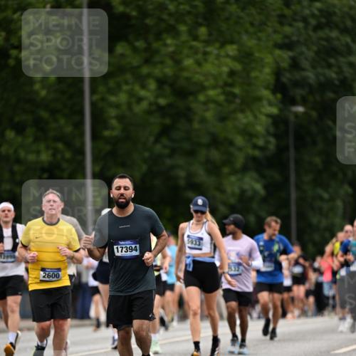 29.06.2025 - hella hamburg halbmarathon Dr. Thomas Lammeyer http://msf.ph/oto/8447882 29.06.2025 10:58:43 Kennedybrücke 1822, 2372, 2600, 2761, 3187, 3249, 3364, 3857, 4039, 4323, 4720, 4838, 5309, 5815, 5856, 5933, 6468, 6583, 6987, 7614, 7670, 7874, 7946, 7986, 9130, 9503, 11354 meine-sportfotos.de