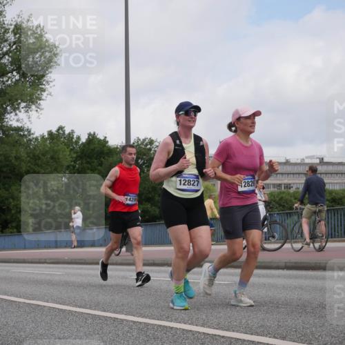 29.06.2025 - hella hamburg halbmarathon Luisa Fischer http://msf.ph/oto/8448063 29.06.2025 10:30:21 Kennedybrücke 14206, 12827, 2826, 2045, 3389, 6214, 9688, 10158 meine-sportfotos.de
