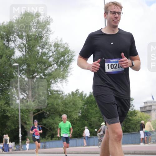 29.06.2025 - hella hamburg halbmarathon Luisa Fischer http://msf.ph/oto/8448394 29.06.2025 10:30:37 Kennedybrücke 1020, 2643, 5177, 5495, 7314, 7944, 7978, 8085, 8215, 10205 meine-sportfotos.de