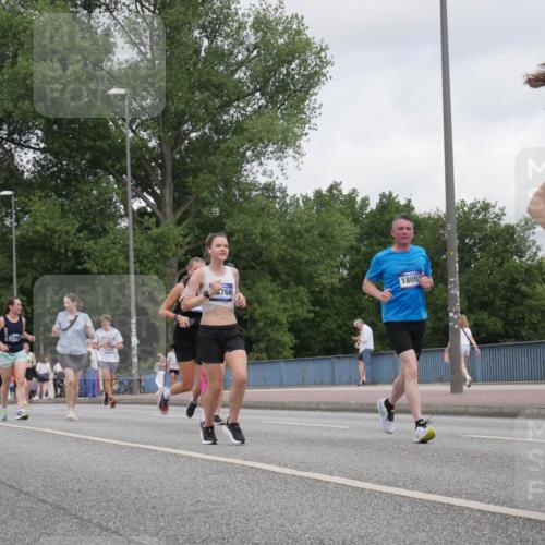 29.06.2025 - hella hamburg halbmarathon Luisa Fischer http://msf.ph/oto/8448663 29.06.2025 10:30:51 Kennedybrücke 179, 8766, 18092, 582, 1148, 1793, 2080, 4372, 5369, 5825, 7234, 8327, 9567 meine-sportfotos.de