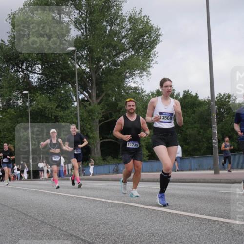 29.06.2025 - hella hamburg halbmarathon Luisa Fischer http://msf.ph/oto/8449630 29.06.2025 10:31:42 Kennedybrücke 11692, 9653, 9654, 11739, 13568, 2688, 4834, 5604, 6259, 6345, 7169, 9642, 9653, 9654, 9716 meine-sportfotos.de