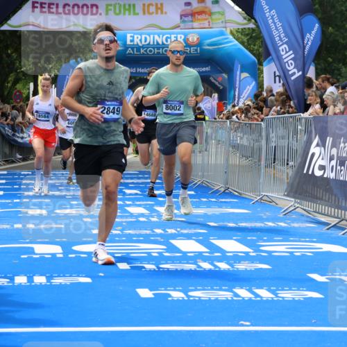 29.06.2025 - hella hamburg halbmarathon Strokosch-Dieckow http://msf.ph/oto/8449864 29.06.2025 10:38:13 Ziel 1042, 1688, 2849, 5091, 6095, 7743, 8002, 14688, 17623, 18584, 18986 meine-sportfotos.de