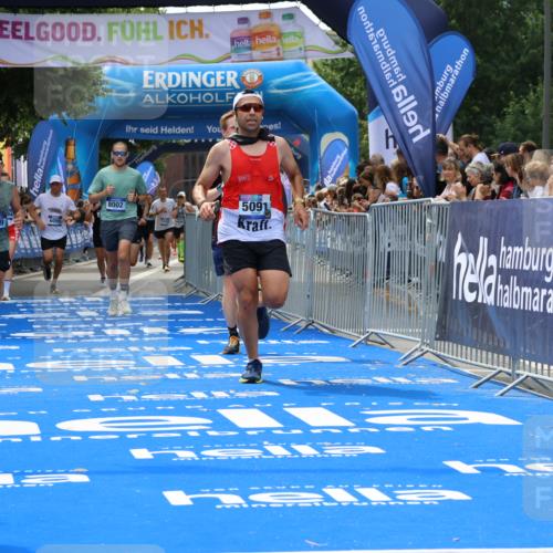 29.06.2025 - hella hamburg halbmarathon Strokosch-Dieckow http://msf.ph/oto/8449901 29.06.2025 10:38:11 Ziel 1688, 2849, 5091, 6095, 7743, 8002, 14688, 15382, 17623, 18584, 18986 meine-sportfotos.de
