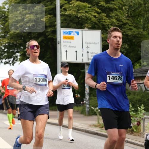 29.06.2025 - hella hamburg halbmarathon Yannick Fuchs http://msf.ph/oto/8450603 29.06.2025 10:55:36 20KM 2086, 2391, 2591, 3400, 4068, 5839, 5870, 6391, 7033, 7049, 7757, 8364, 8531, 8590, 9453, 9752, 9932, 10031, 10177, 10746, 11465, 11515, 12125, 12787, 13064, 13086, 13491, 13699, 14605, 14628, 15008, 15252, 15520, 15539, 15733, 16128, 16145, 16614, 18551 meine-sportfotos.de