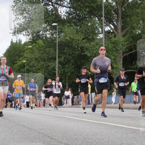29.06.2025 - hella hamburg halbmarathon Luisa Fischer http://msf.ph/oto/8450610 29.06.2025 10:32:22 Kennedybrücke 4362, 12823, 8560, 133, 269, 16662, 7832, 17496, 1518, 4349, 1518, 1557, 3445, 3717, 4349, 4362, 4395, 5167, 6285, 6632, 7832, 9714, 10198 meine-sportfotos.de