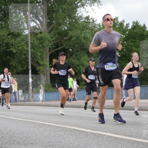 29.06.2025 - hella hamburg halbmarathon Luisa Fischer http://msf.ph/oto/8450674 29.06.2025 10:32:24 Kennedybrücke 133824, 14644, 11269, 16662, 7832, 1518, 17496, 6285, 1518, 1557, 3445, 4349, 4362, 4395, 6285, 7832, 8560, 9714, 10198 meine-sportfotos.de