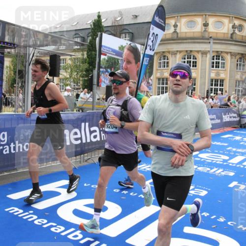29.06.2025 - hella hamburg halbmarathon Michael Strokosch http://msf.ph/oto/8450900 29.06.2025 10:29:42 Ziel 6781, 7186, 16818, 18422, 18699, 19204 meine-sportfotos.de