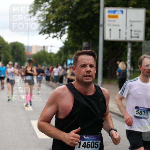29.06.2025 - hella hamburg halbmarathon Yannick Fuchs http://msf.ph/oto/8451307 29.06.2025 10:55:46 20KM 1135, 1138, 1147, 1190, 2086, 2591, 3097, 3400, 4068, 4095, 5839, 5870, 6391, 7049, 8364, 8531, 8590, 9297, 10031, 10177, 10194, 10746, 11465, 12125, 12787, 13064, 13086, 13491, 13699, 13958, 14605, 14628, 15252, 15291, 15520, 15539, 15733, 15908, 16128, 16145, 18551, 18799, 18808 meine-sportfotos.de